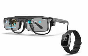 عینکهای Meta Ray-Ban Display با نمایشگر داخلی HUD لو رفتن، مچبند sEMG هم کنارشه عینکهای Meta Ray-Ban Display با نمایشگر داخلی HUD لو رفتن، مچبند sEMG هم کنارشه